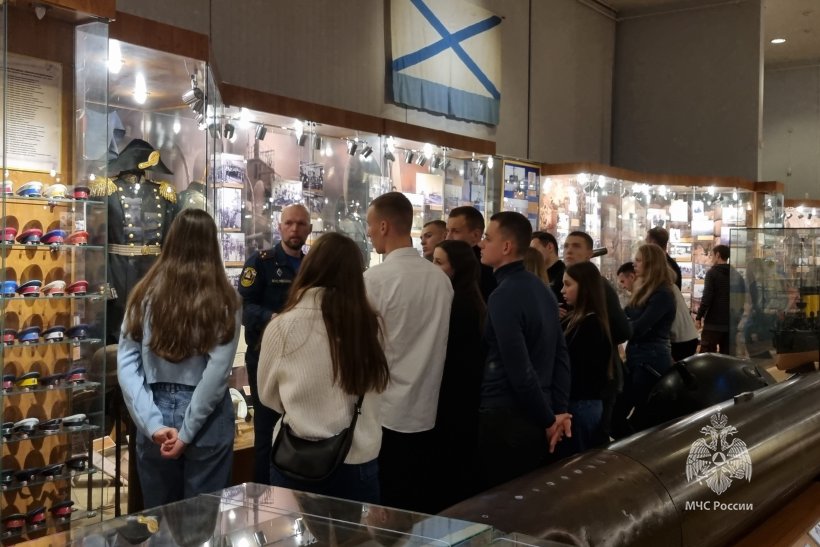 Поисковики Академии посетили предпремьерный показ фильма "Часы для Веры"